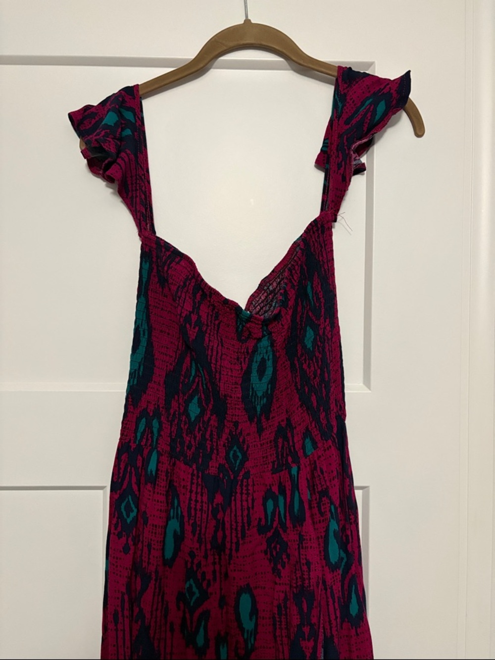 Xhilaration smocked maxi dress size: Small - Picture 3 of 6